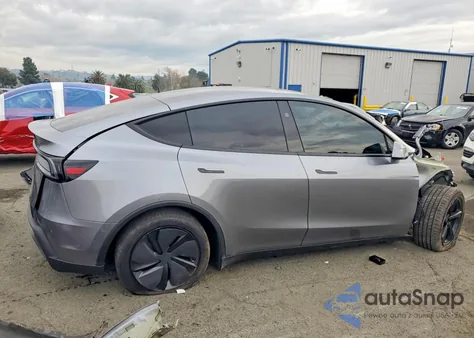 2026 Tesla Model Y z USA, uszkodzony, nr VIN 7SAYGDED9TF426490